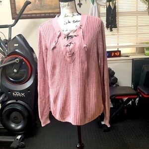 Casual comfortable ruby moon Sweater size small